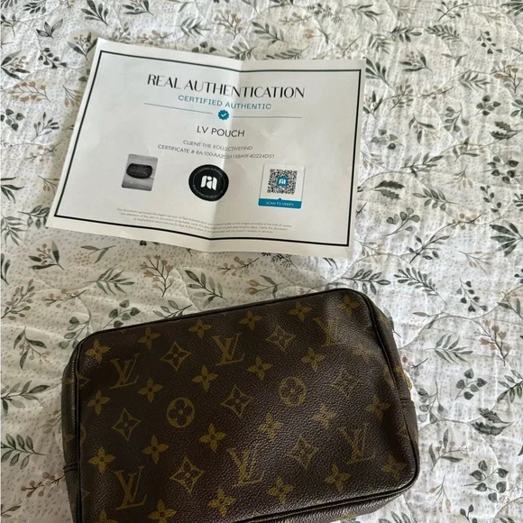 Louis Vuitton Monogram Trousse Toiletry Pouch - Picture 6 of 14